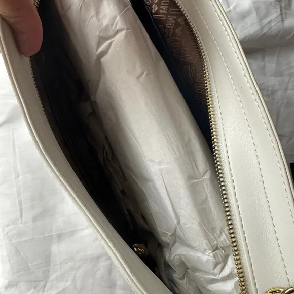 Love Moschino Cream Quilted Shoulder Bag - Picture 5 of 7